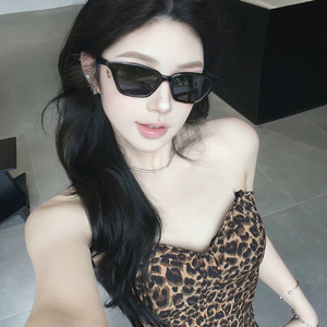 色淫湿m3u8明星淫梦
